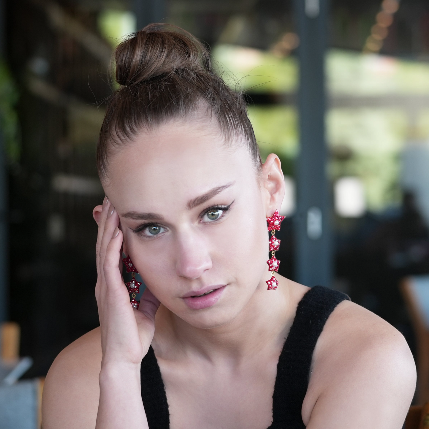 Dangling Four Red Star Earring with Pearl - shopzeyzey