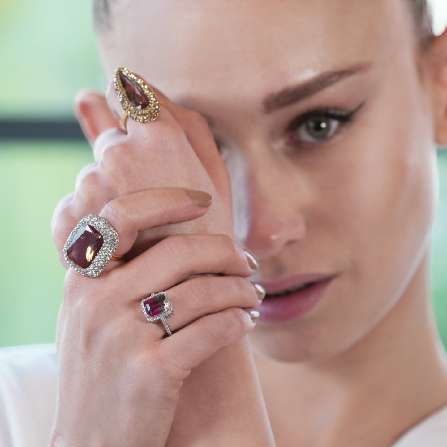 Diaspore Color Changing stone ring - shopzeyzey