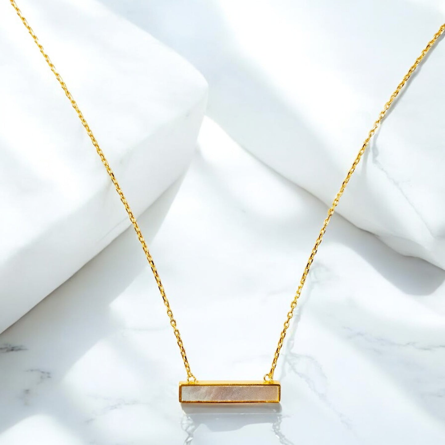 Mother of Pearl necklace with 18K gold-plated sterling silver chain