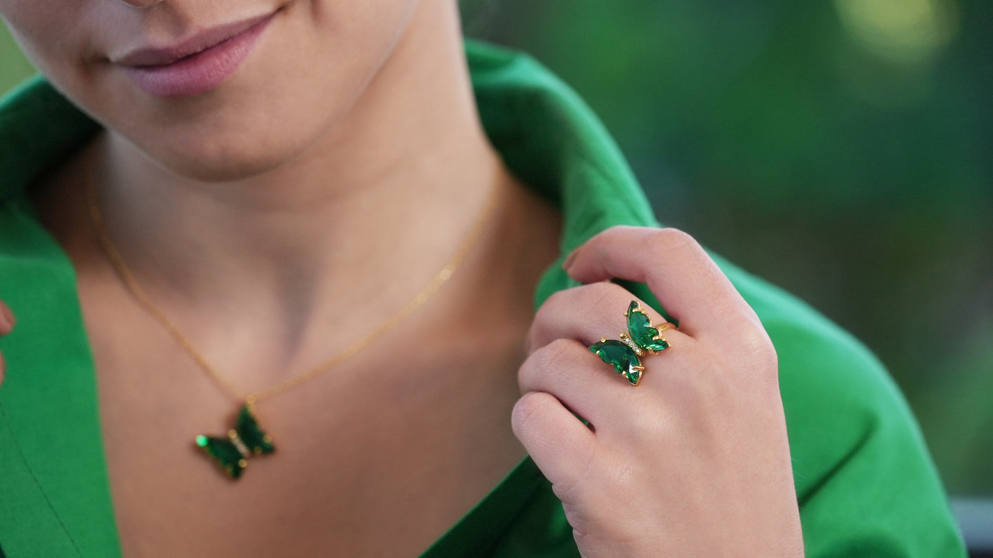 Crystal Green Butterfly Ring - shopzeyzey