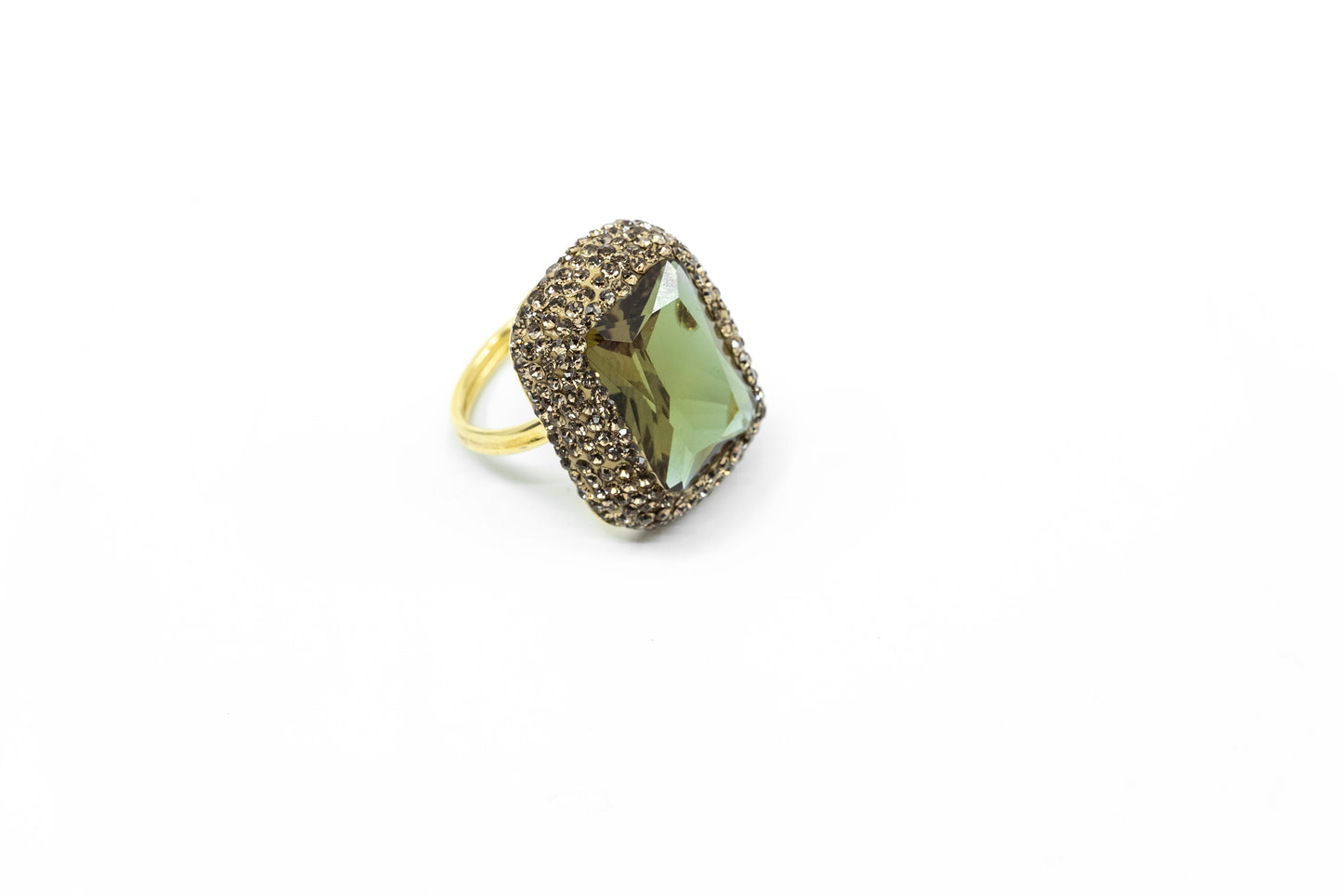 Diaspore Color Changing stone ring - shopzeyzey