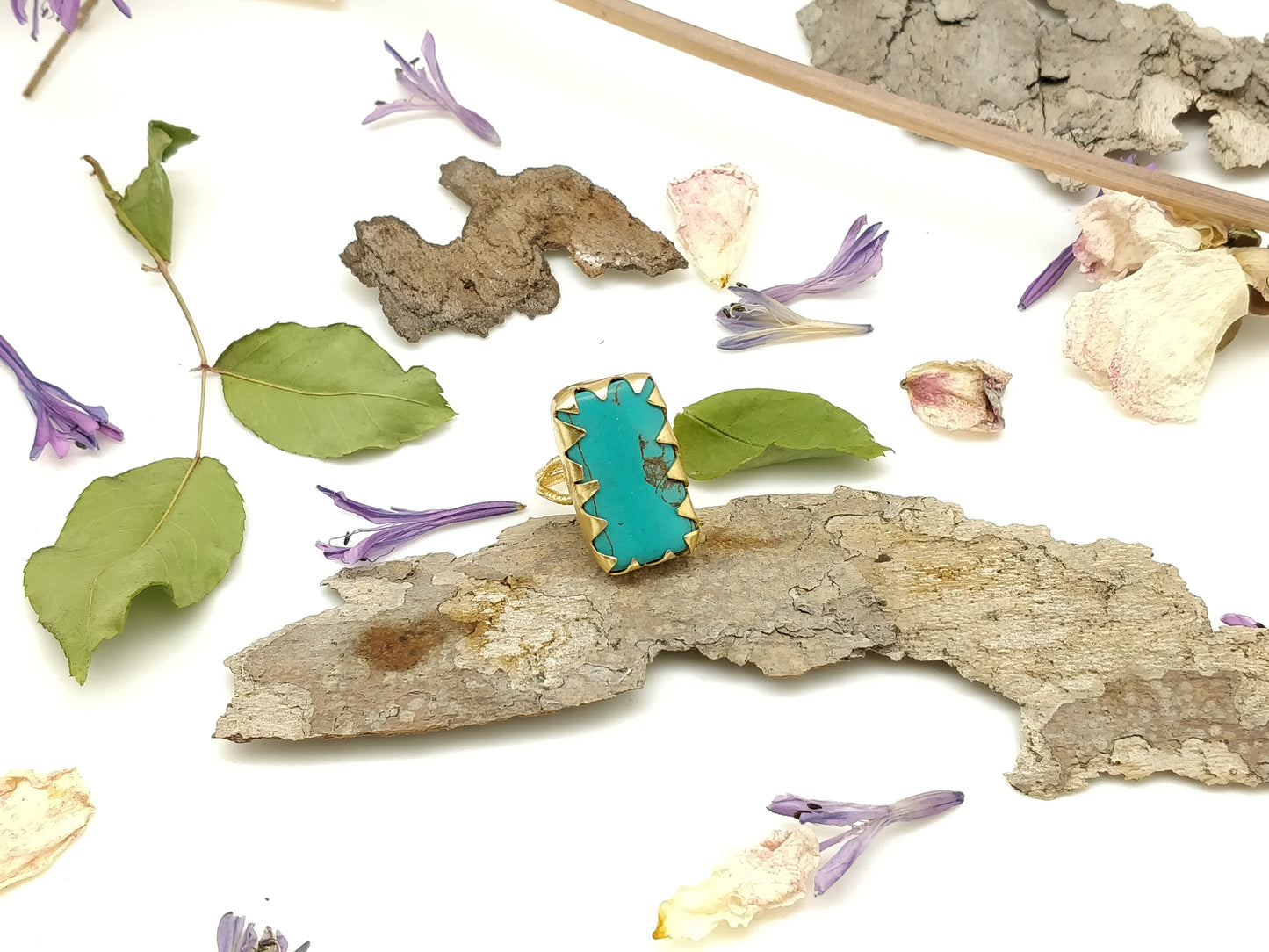 Turquoise Gold Ring - shopzeyzey