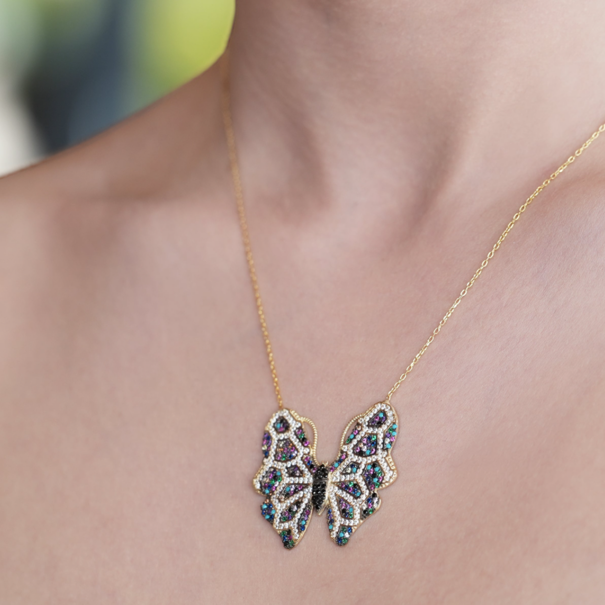 Zeyzey online butterfly necklace