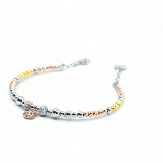 Heart bracelet with gold and silver beads - shopzeyzey