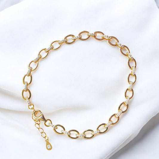 18K gold-plated oval link bracelet with cubic zirconia stones and lobster clasp