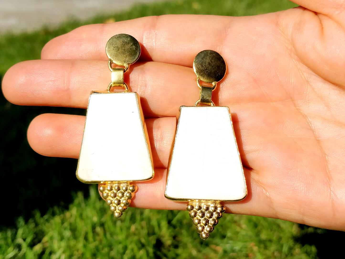 Sunshine Mother Pearl Gold Earrings - shopzeyzey