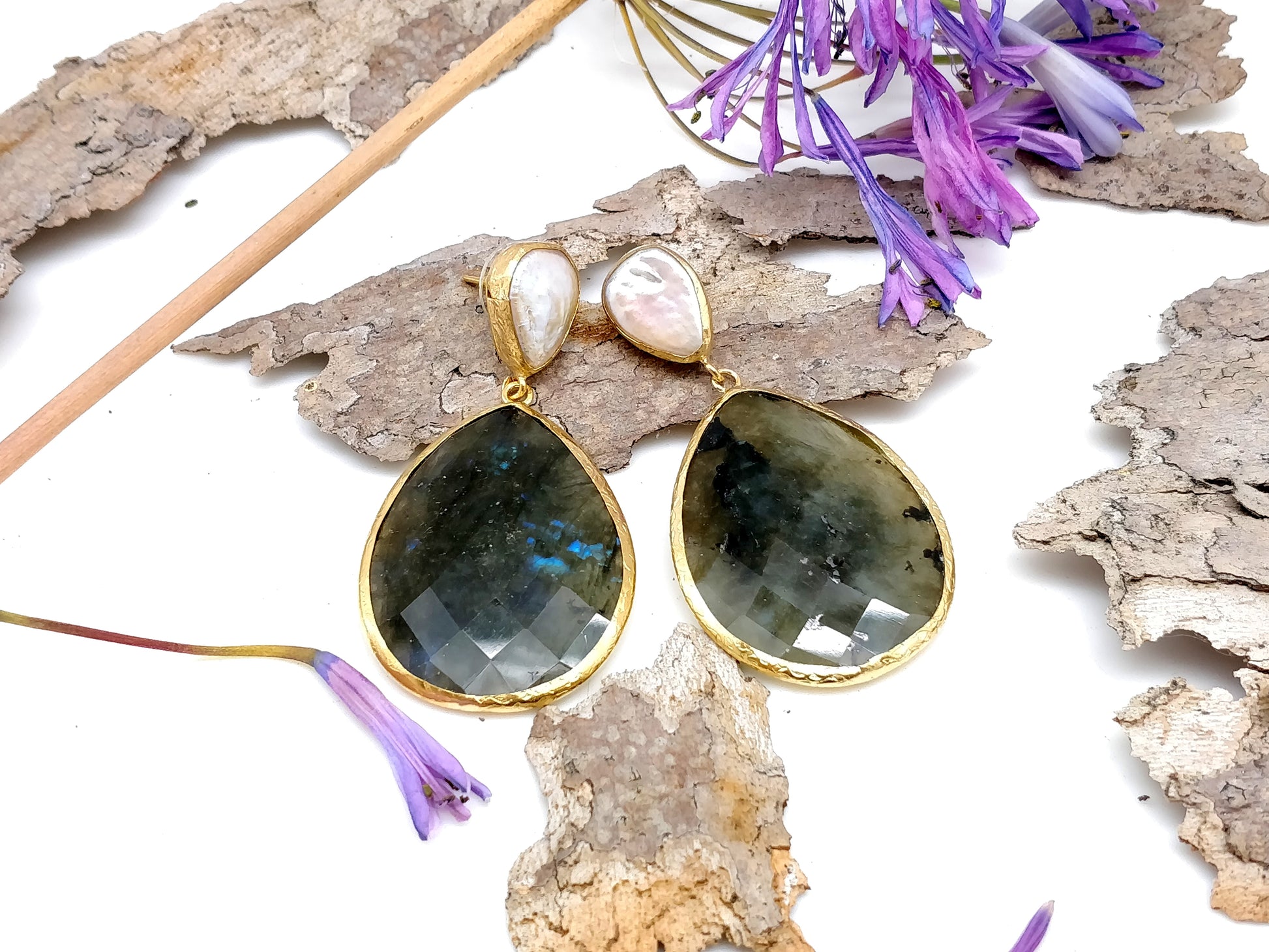 Drop Shape Labradorite Statement Gold Earrings - shopzeyzey