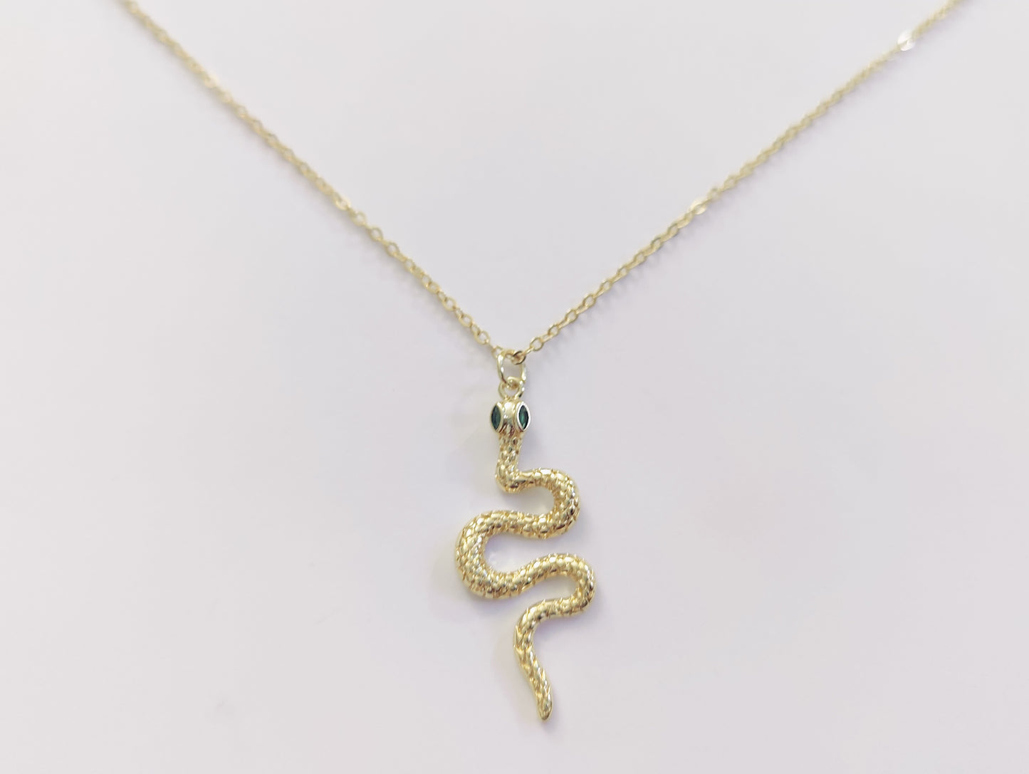 Snake Necklace - shopzeyzey